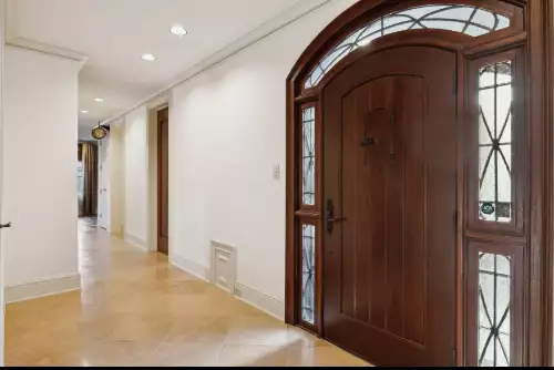 102 W End Close, Nashville, TN  37205