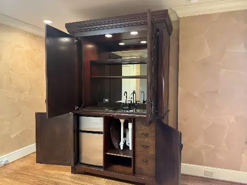 102 W End Close, Nashville, TN  37205