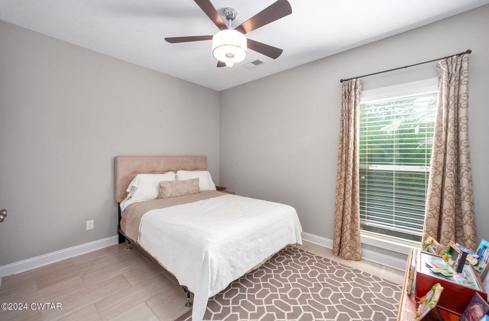 588 E Church St, Alamo, TN  38001