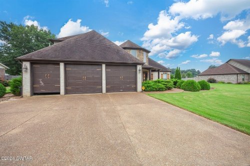 588 E Church St, Alamo, TN  38001