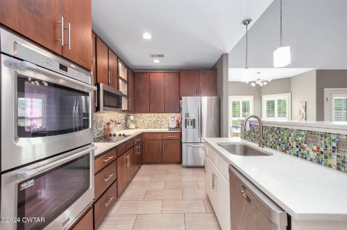 588 E Church St, Alamo, TN  38001