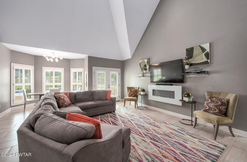 588 E Church St, Alamo, TN  38001