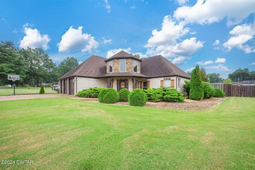 588 E Church St, Alamo, TN  38001