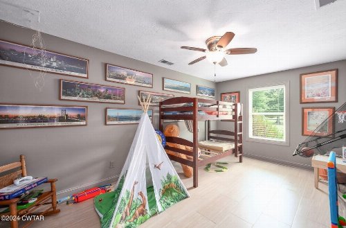 588 E Church St, Alamo, TN  38001