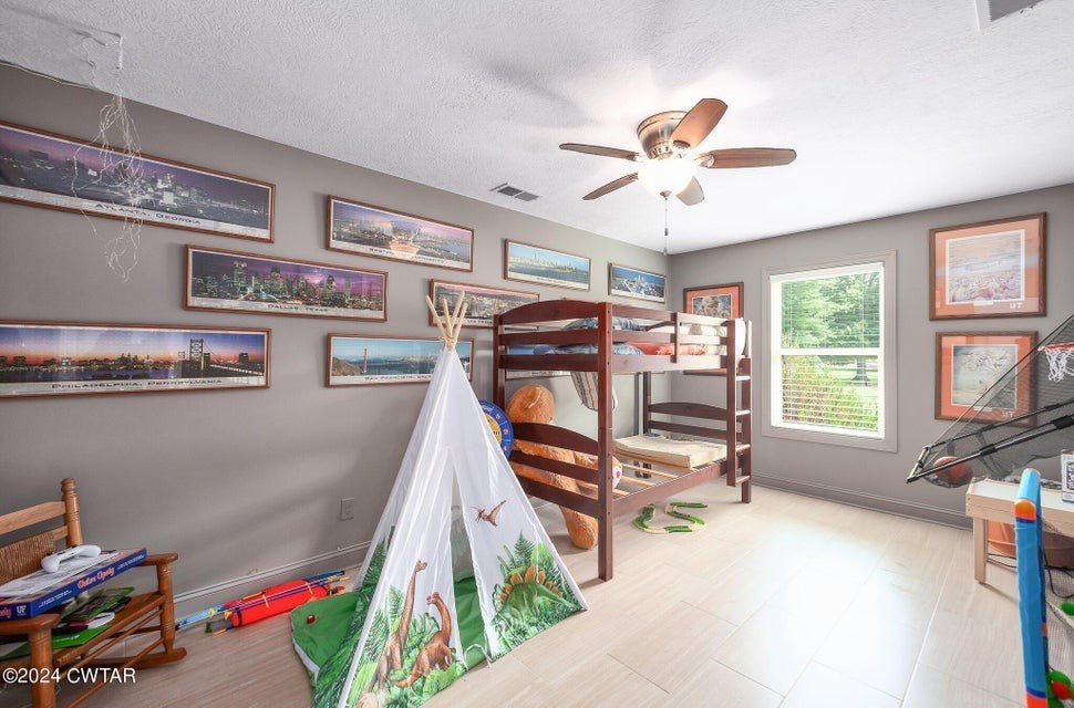 588 E Church St, Alamo, TN  38001