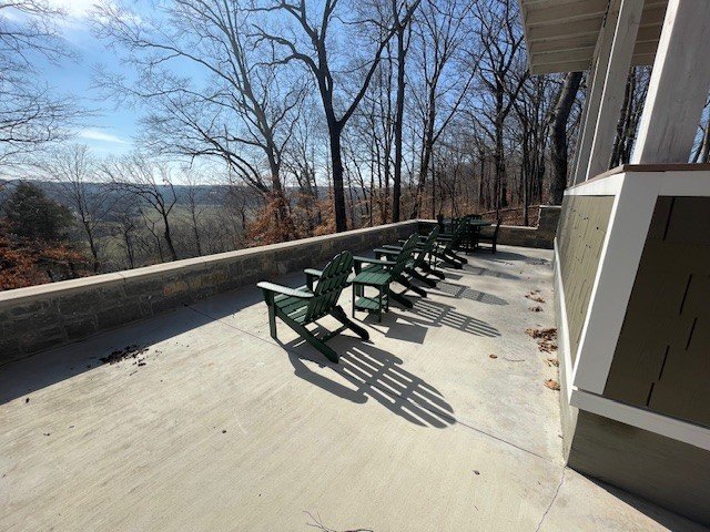 818 Shady Bluff Trl, Clarksville, TN  37043