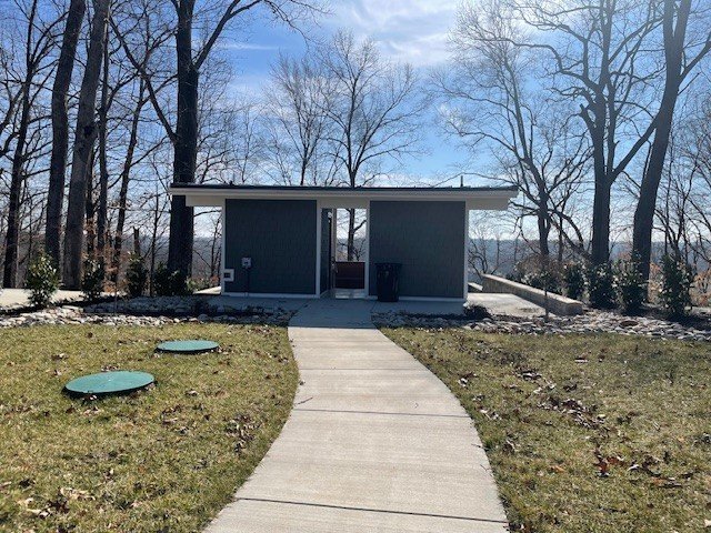 818 Shady Bluff Trl, Clarksville, TN  37043