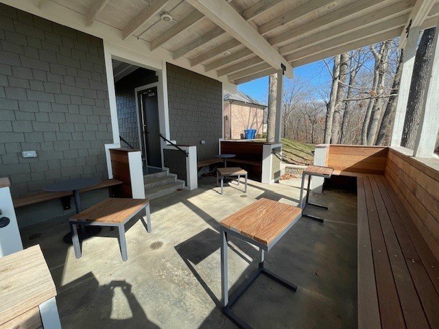 818 Shady Bluff Trl, Clarksville, TN  37043