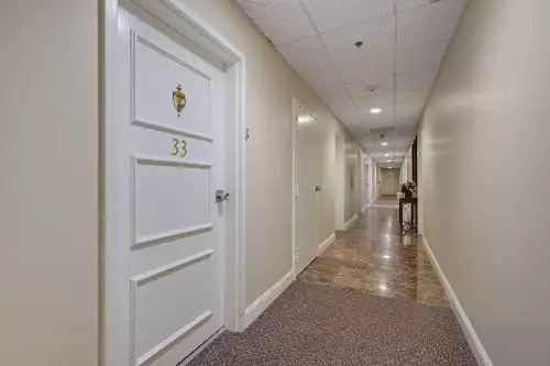 105 Leake Ave, Nashville, TN  37205