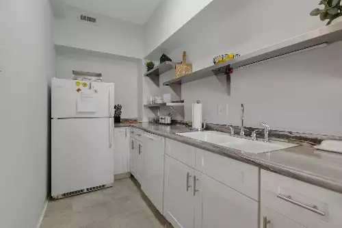 105 Leake Ave, Nashville, TN  37205