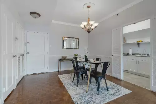 105 Leake Ave, Nashville, TN  37205