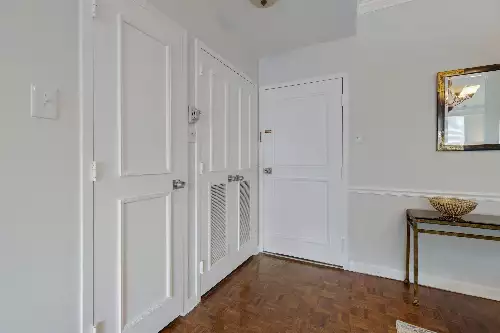 105 Leake Ave, Nashville, TN  37205