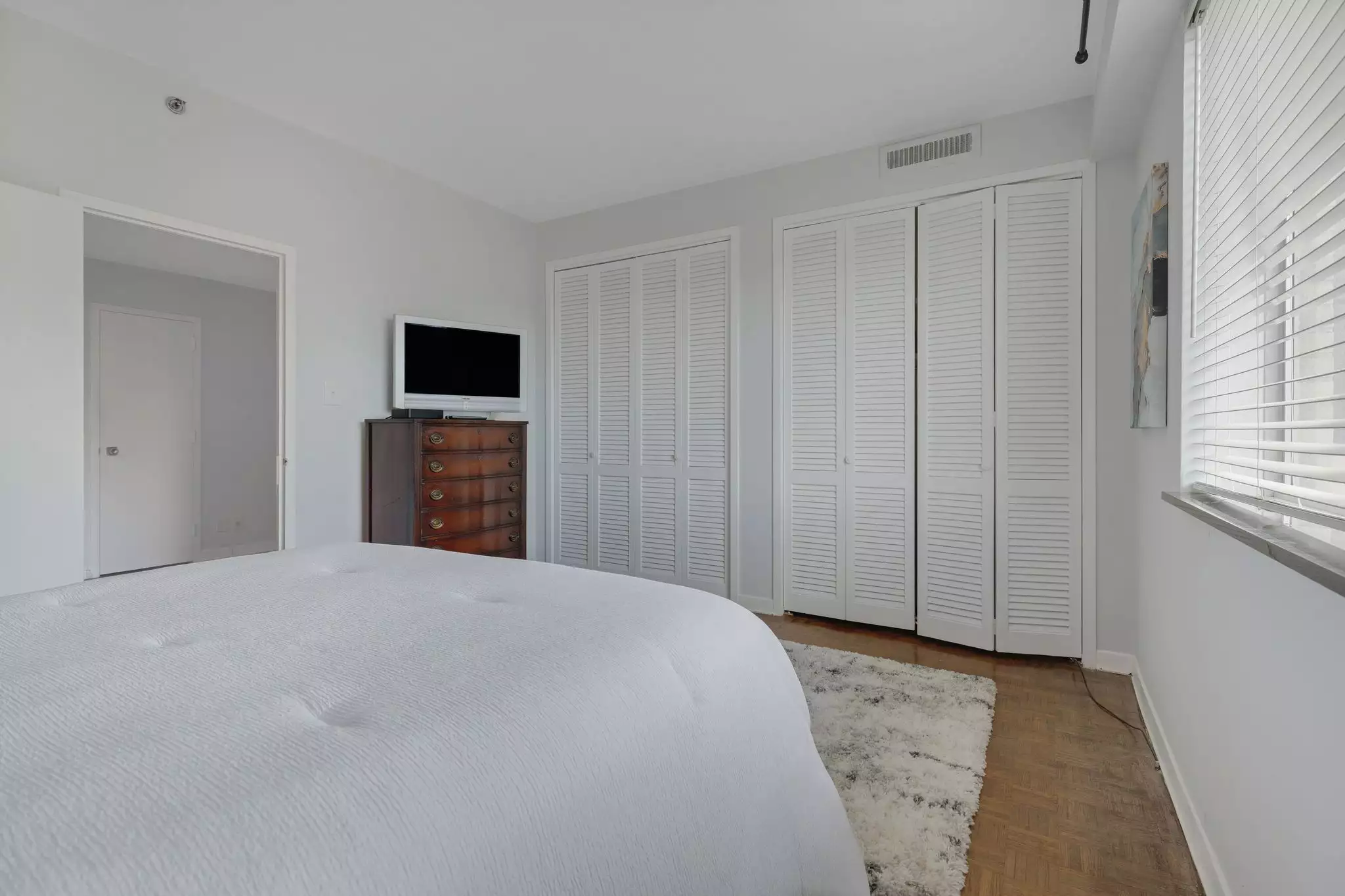 105 Leake Ave, Nashville, TN  37205