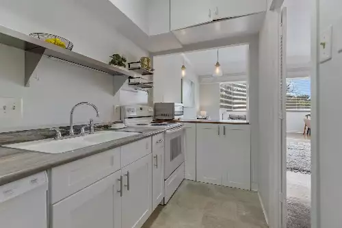 105 Leake Ave, Nashville, TN  37205