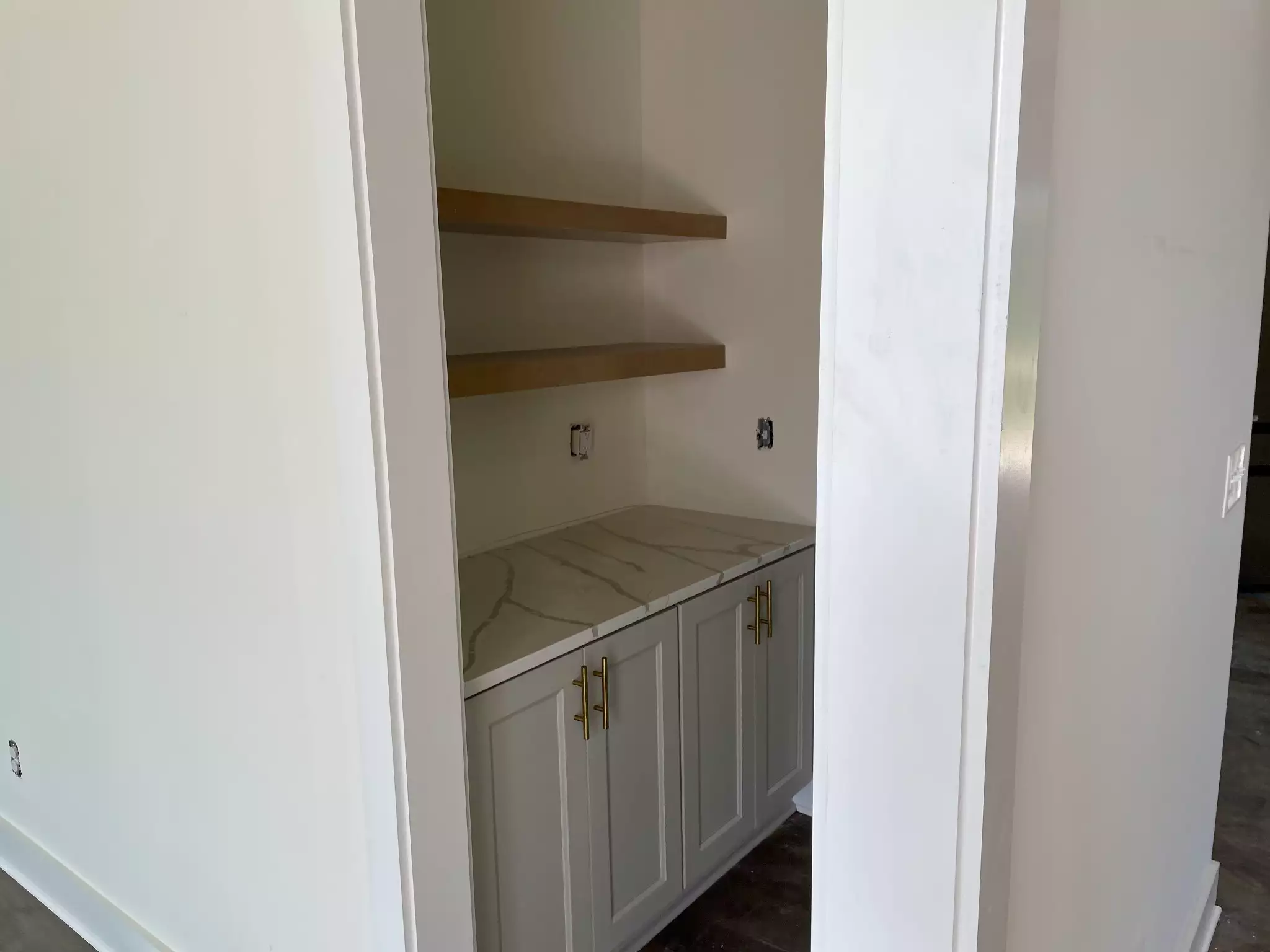 799 Summit Oaks Court, Nashville, TN  37221