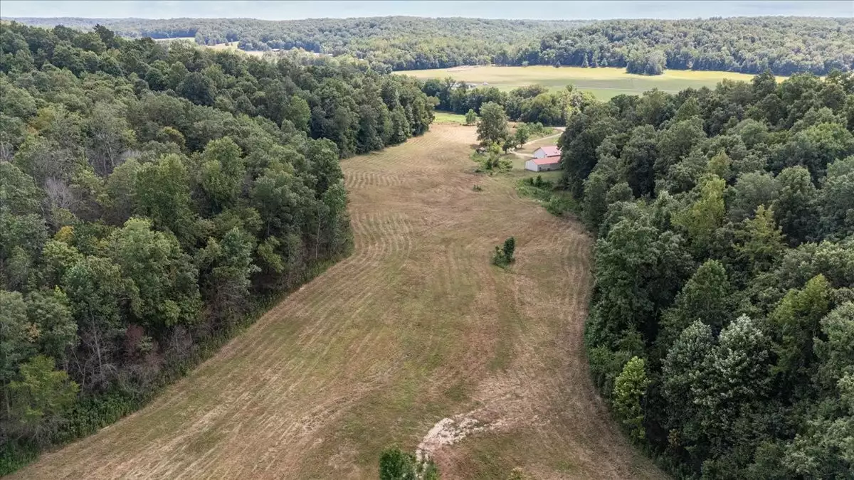 Nix Lane, Waverly, TN  37185