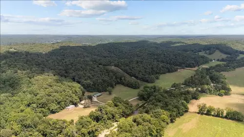 Nix Lane, Waverly, TN  37185