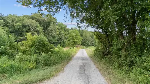 Nix Lane, Waverly, TN  37185