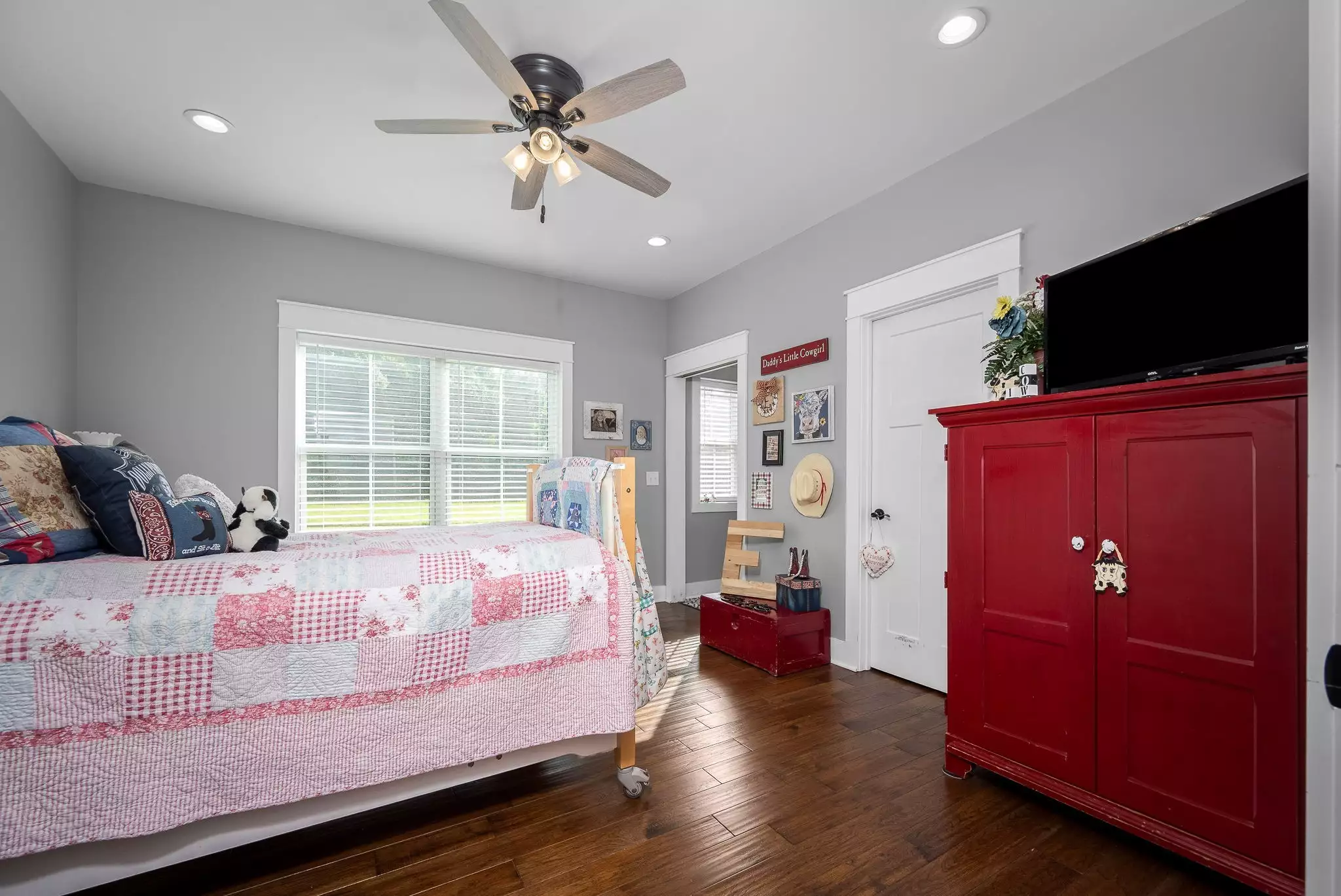 1851 Warner Bridge Rd, Shelbyville, TN  37160