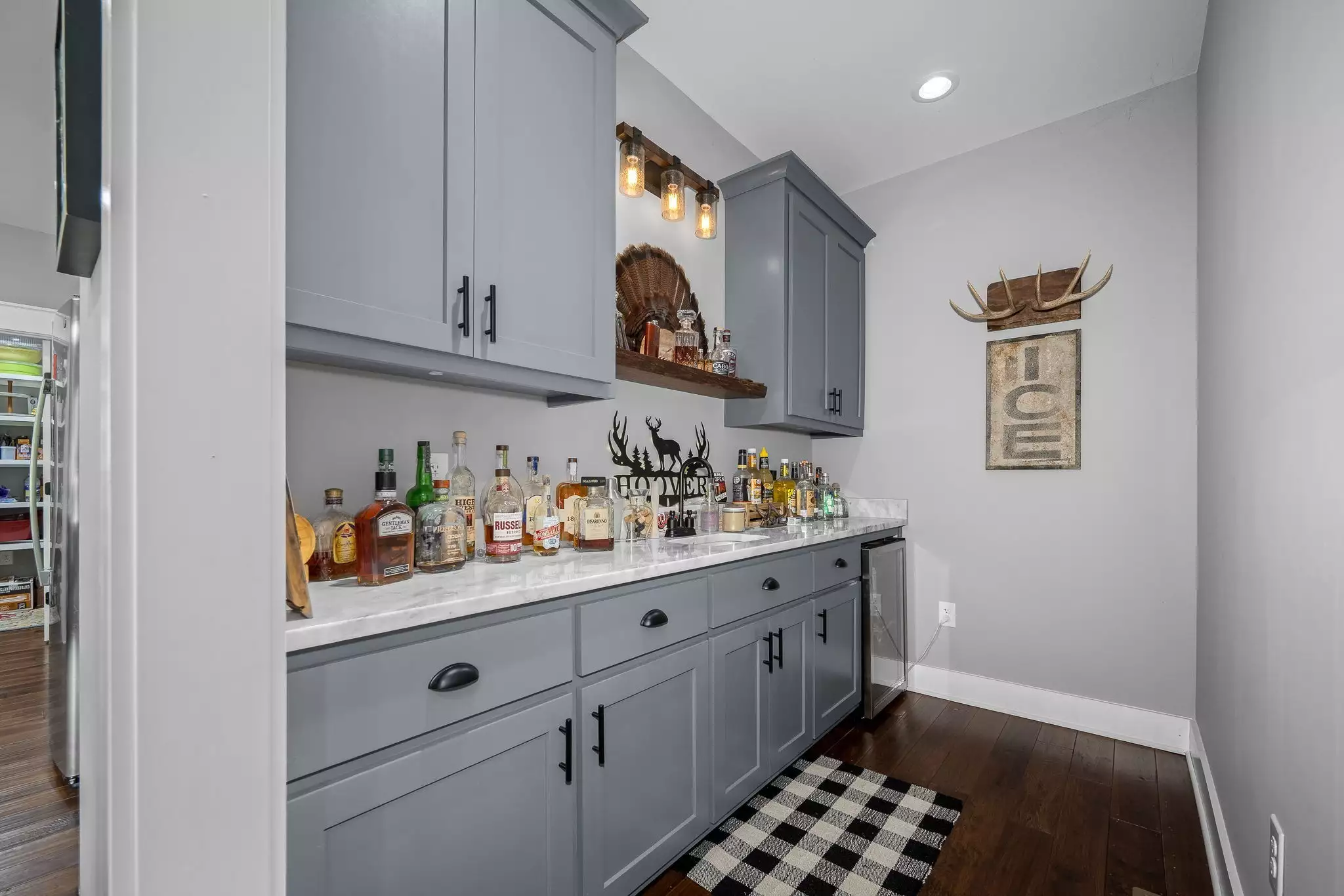 1851 Warner Bridge Rd, Shelbyville, TN  37160