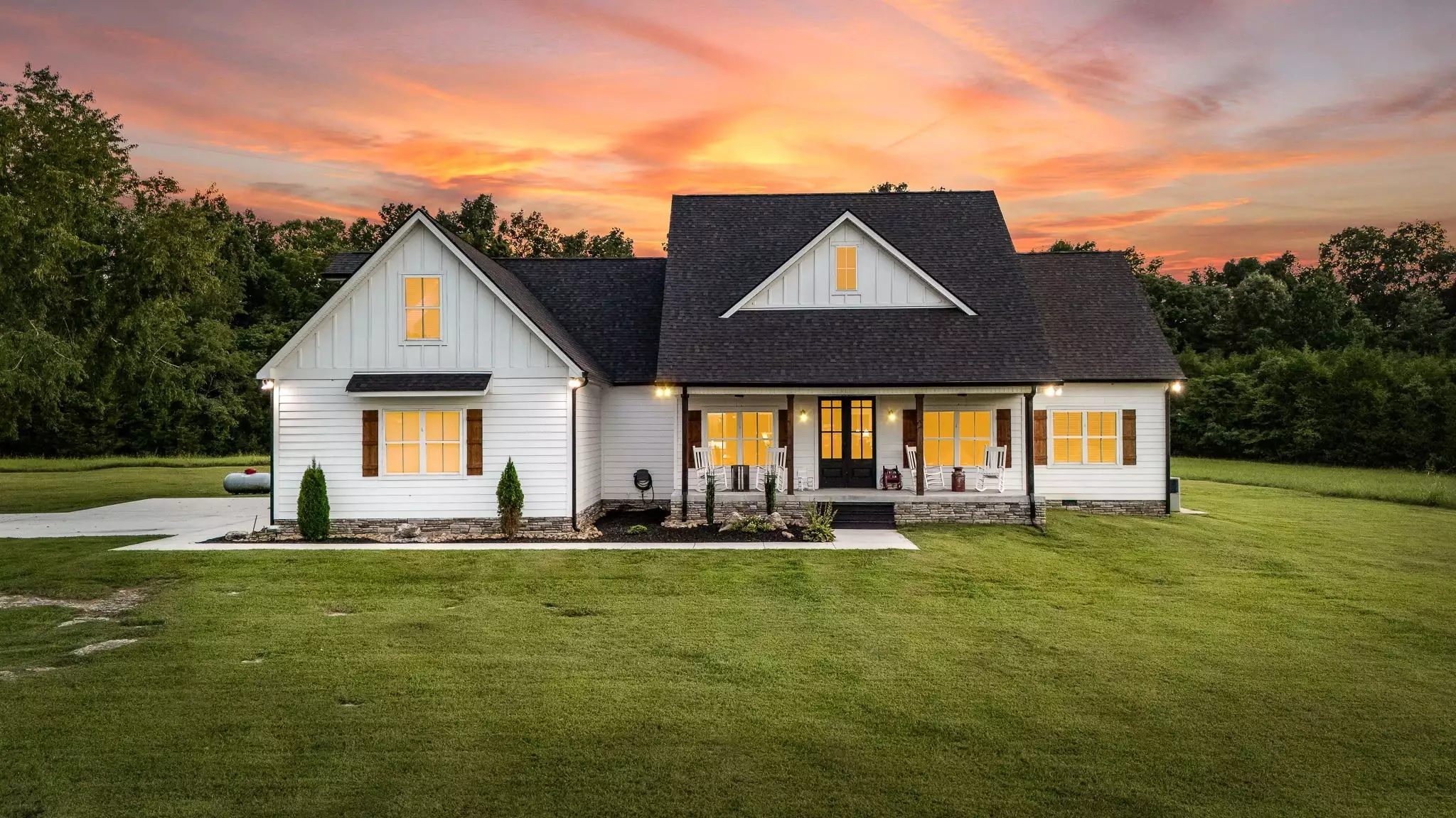 1851 Warner Bridge Rd, Shelbyville, TN  37160