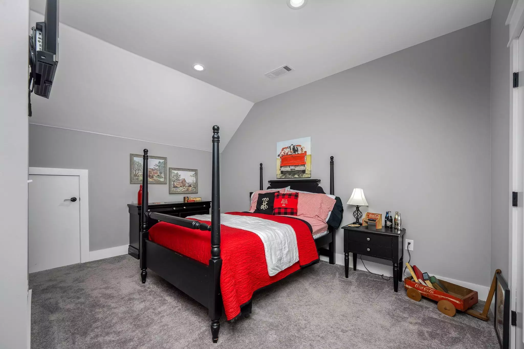 1851 Warner Bridge Rd, Shelbyville, TN  37160