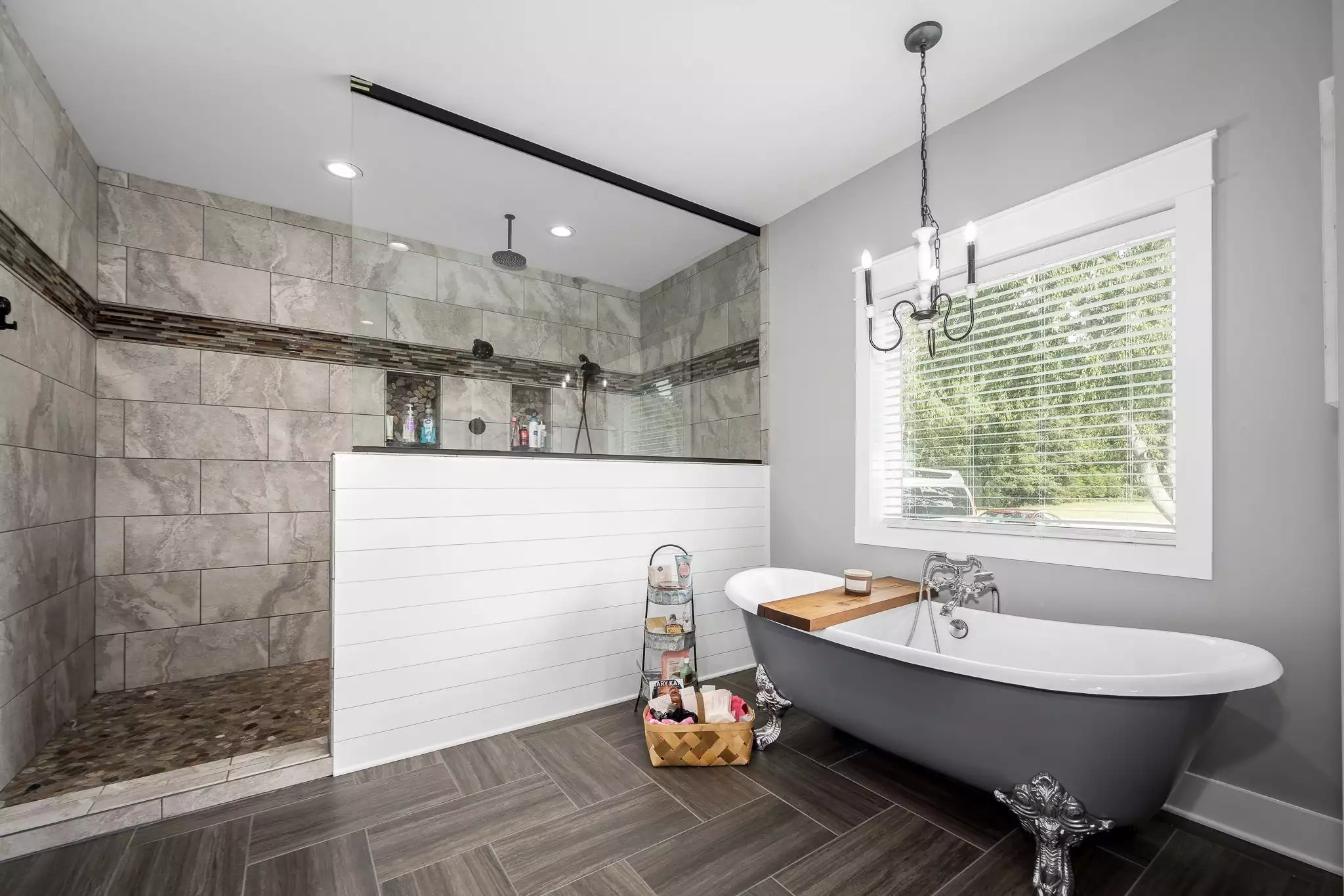 1851 Warner Bridge Rd, Shelbyville, TN  37160