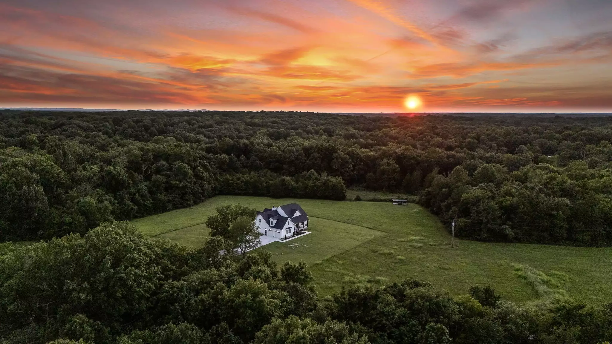 1851 Warner Bridge Rd, Shelbyville, TN  37160