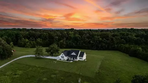 1851 Warner Bridge Rd, Shelbyville, TN  37160