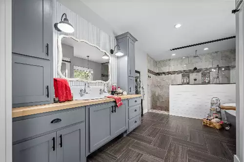 1851 Warner Bridge Rd, Shelbyville, TN  37160