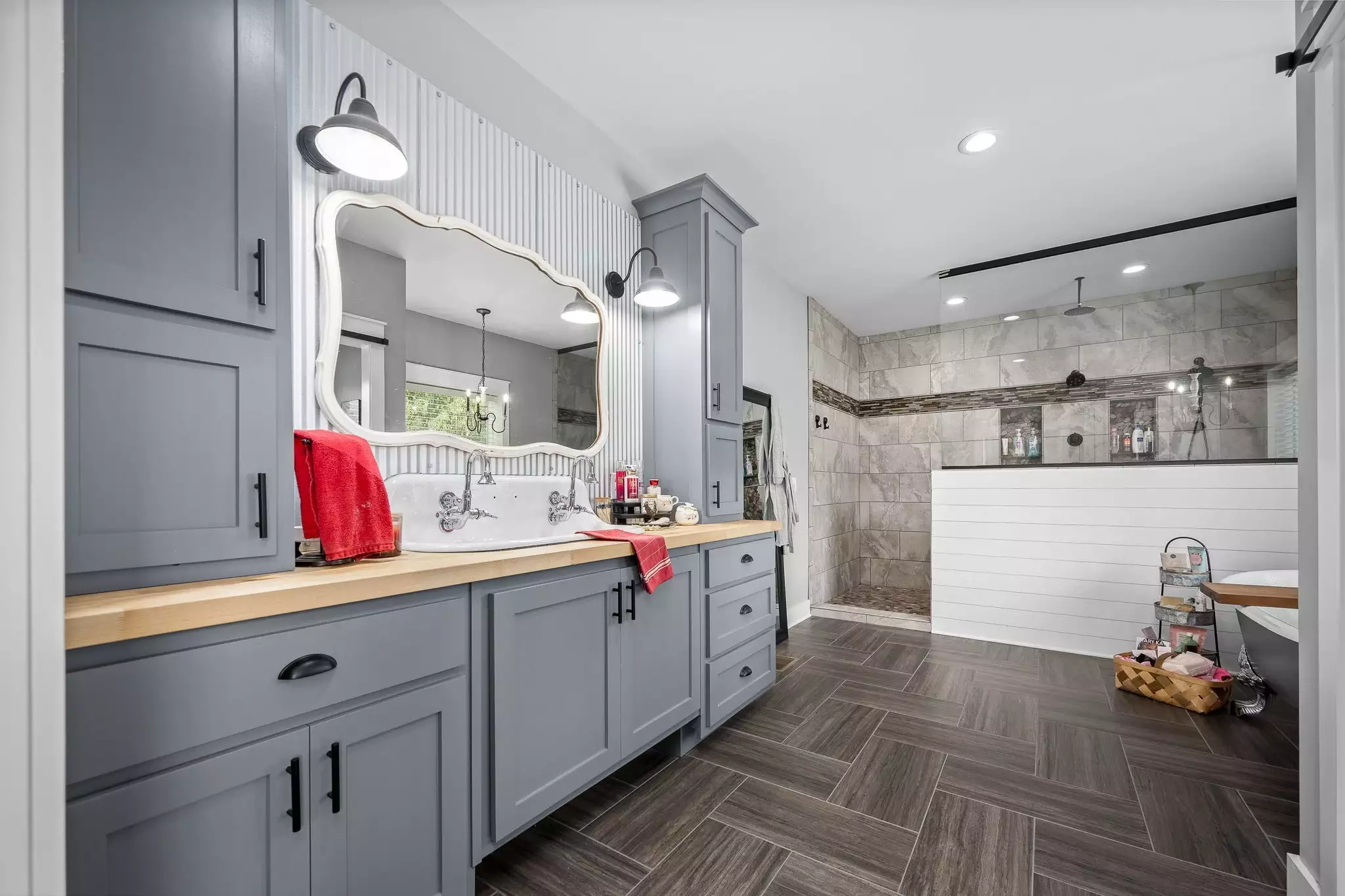 1851 Warner Bridge Rd, Shelbyville, TN  37160