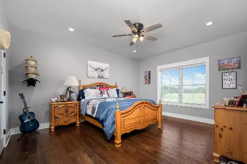 1851 Warner Bridge Rd, Shelbyville, TN  37160