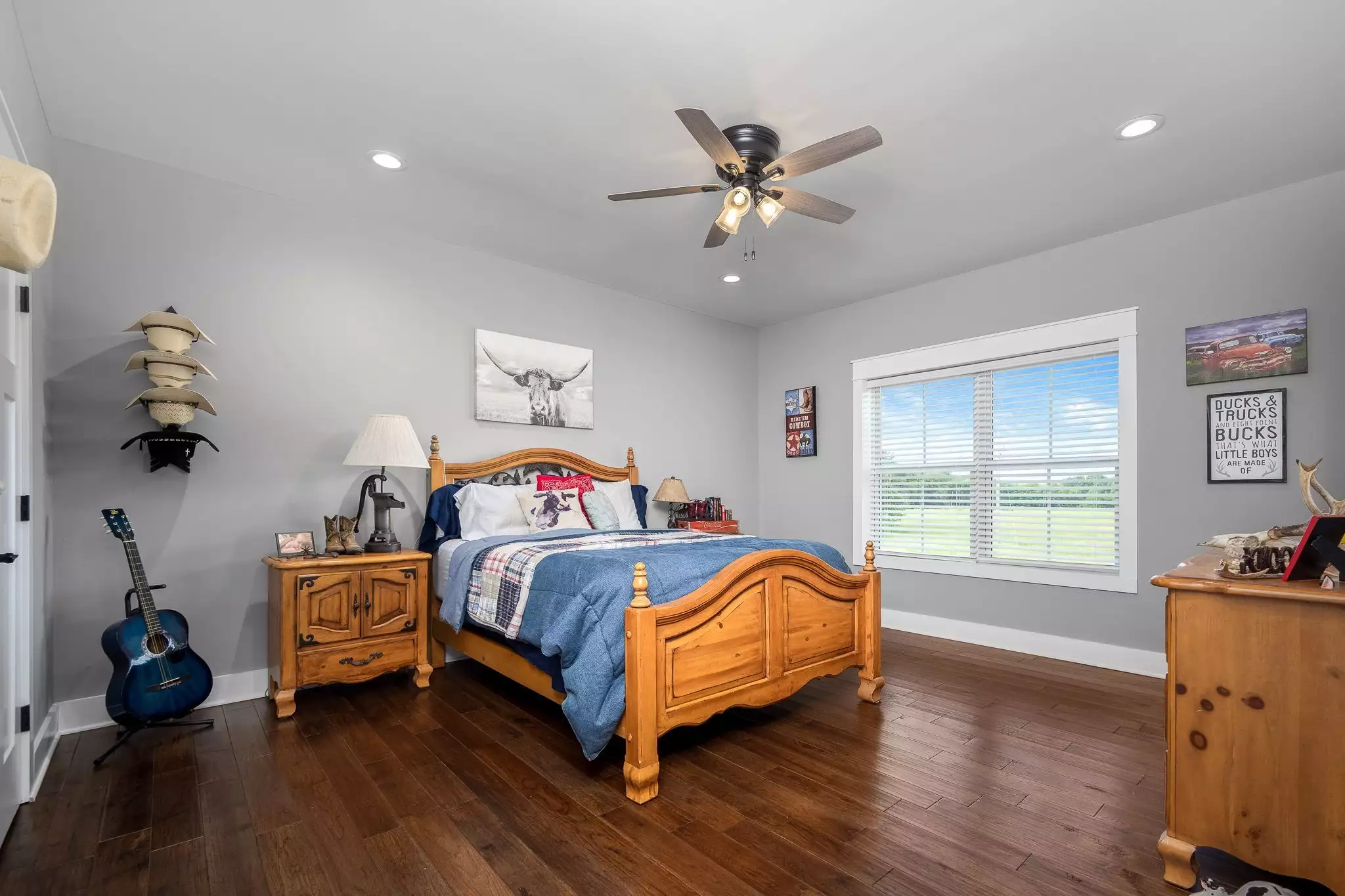 1851 Warner Bridge Rd, Shelbyville, TN  37160