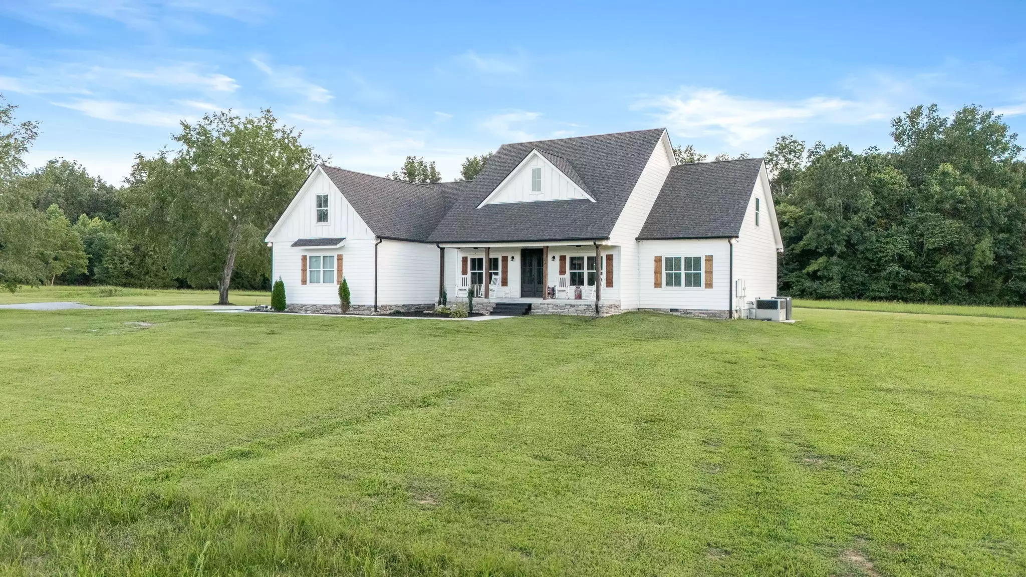 1851 Warner Bridge Rd, Shelbyville, TN  37160