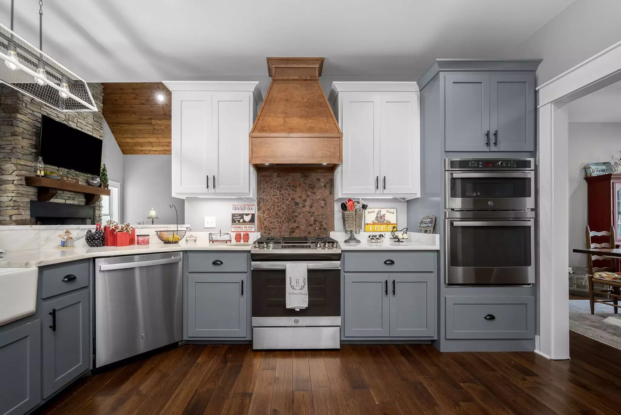 1851 Warner Bridge Rd, Shelbyville, TN  37160