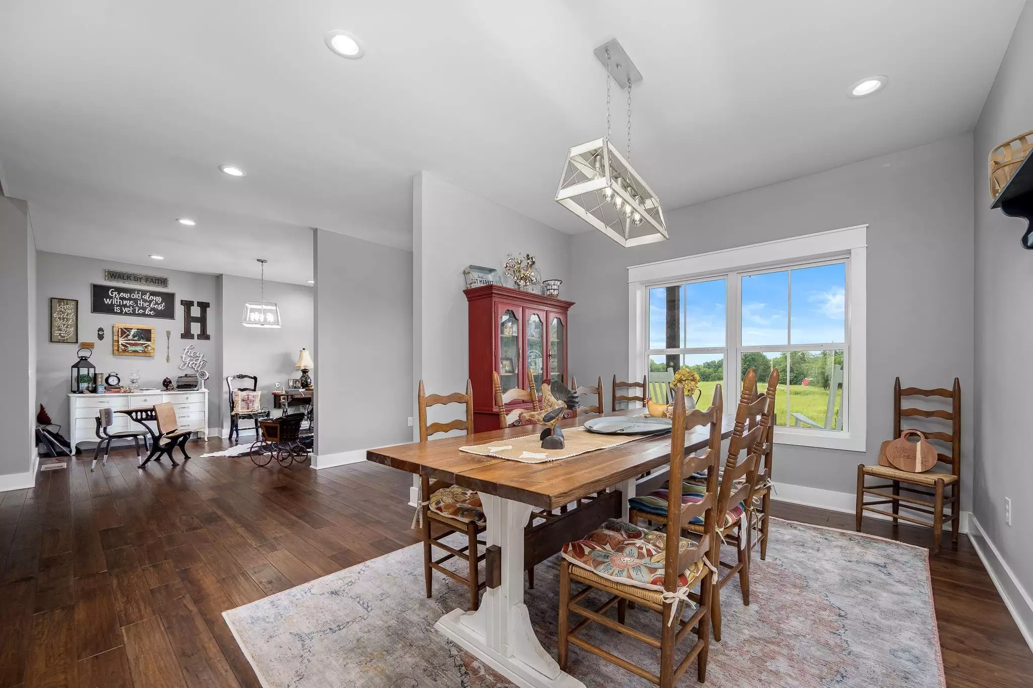 1851 Warner Bridge Rd, Shelbyville, TN  37160