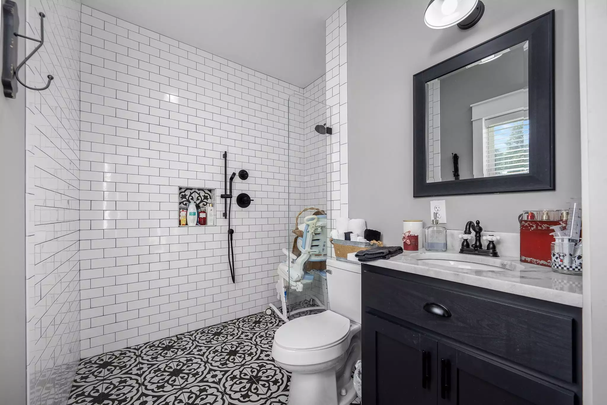 1851 Warner Bridge Rd, Shelbyville, TN  37160