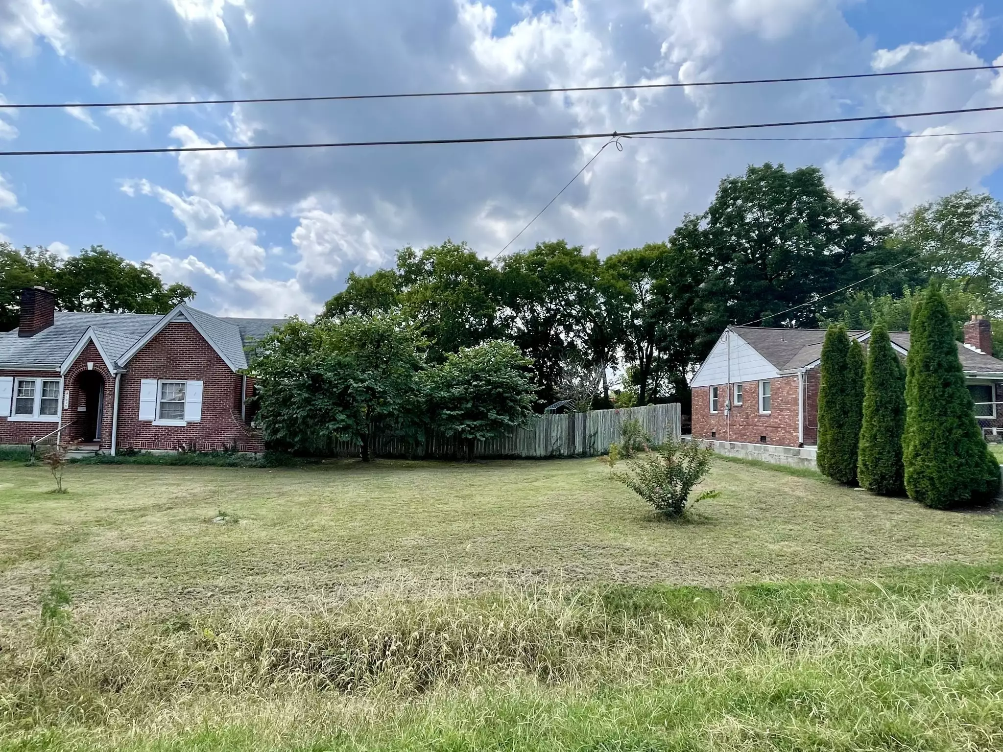 1824 Joy Cir, Nashville, TN  37207