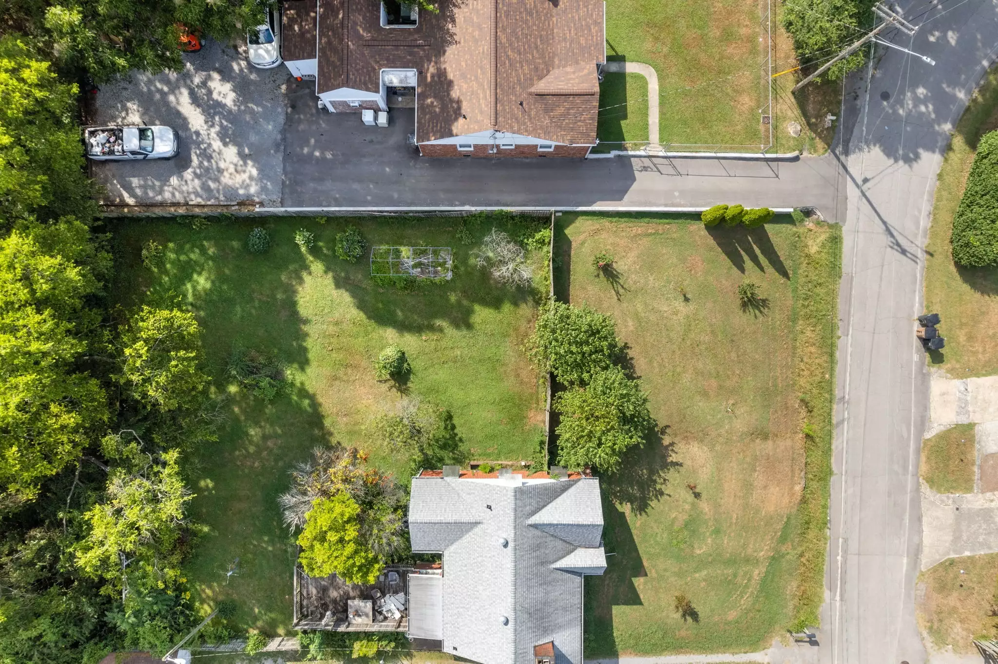 1824 Joy Cir, Nashville, TN  37207