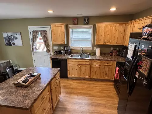 1614 Warner Bridge Rd, Shelbyville, TN  37160