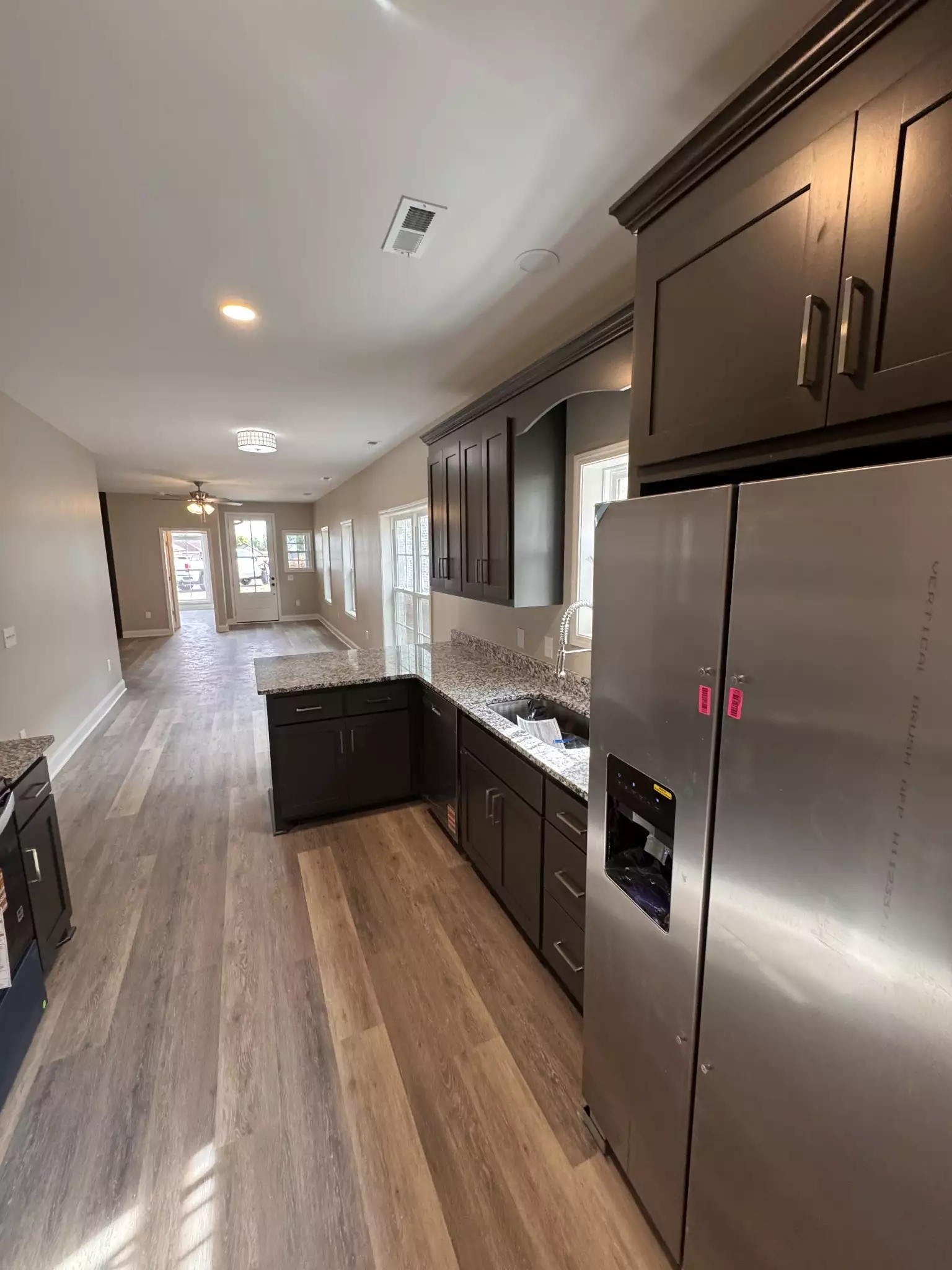 610 Sundance St, Shelbyville, TN  37160