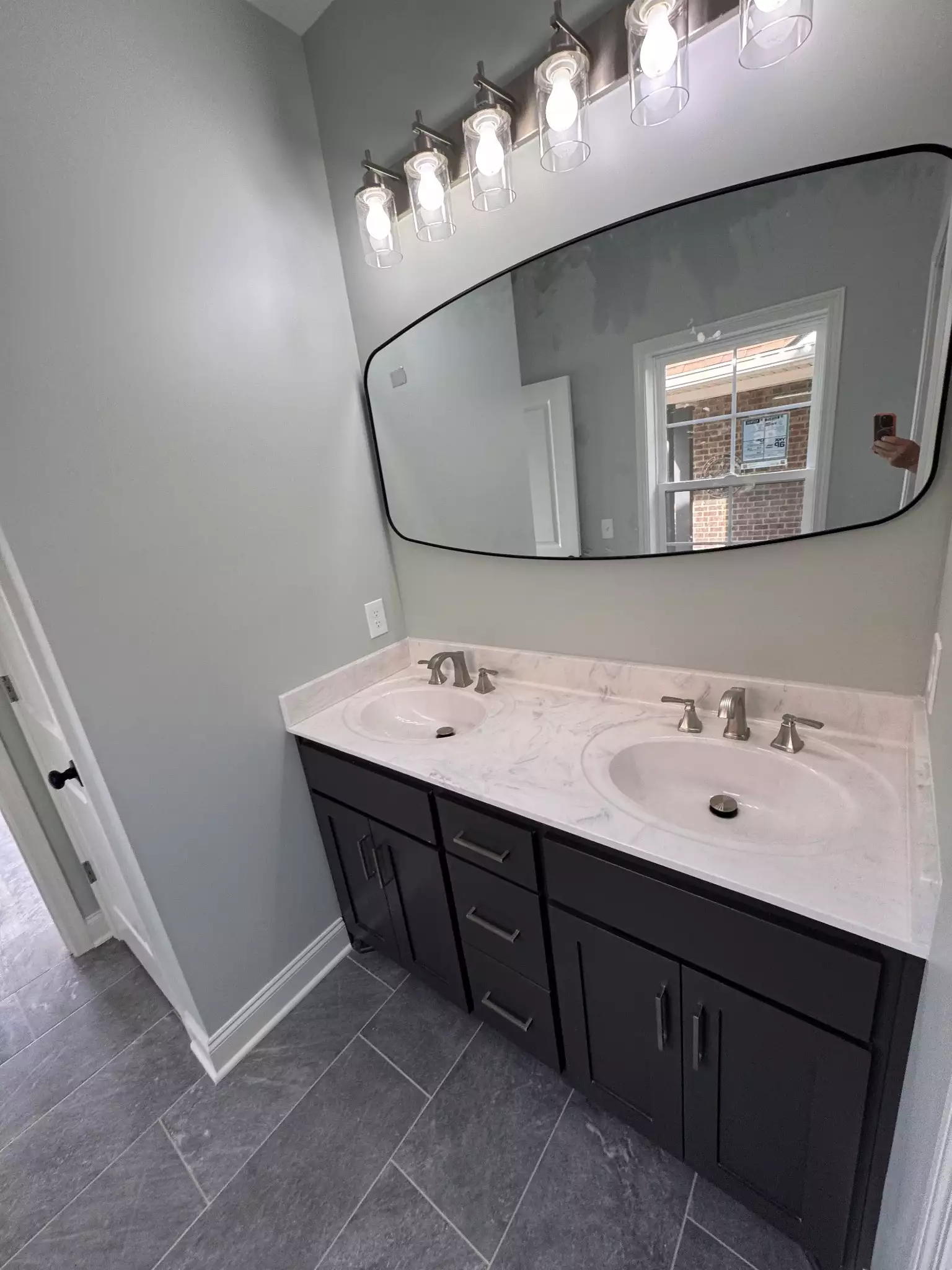 610 Sundance St, Shelbyville, TN  37160