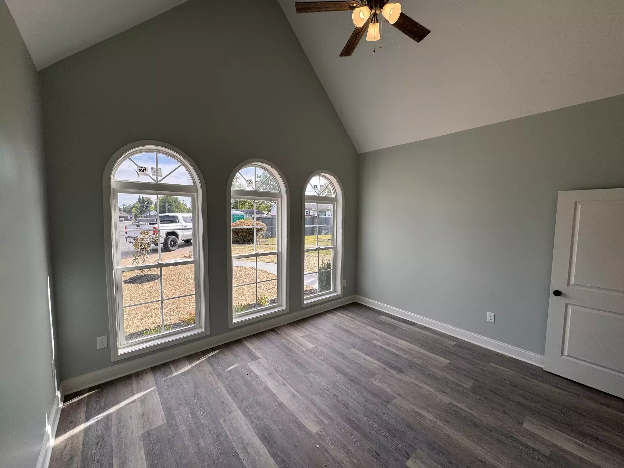 610 Sundance St, Shelbyville, TN  37160