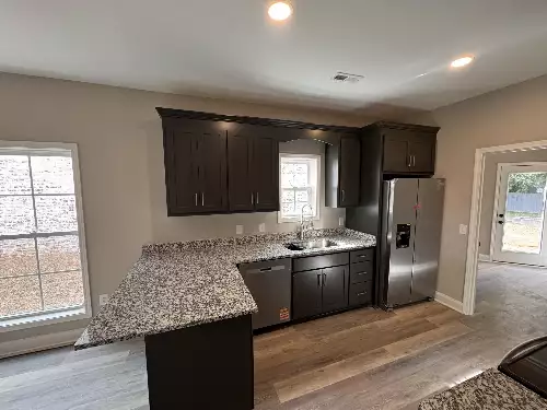 610 Sundance St, Shelbyville, TN  37160