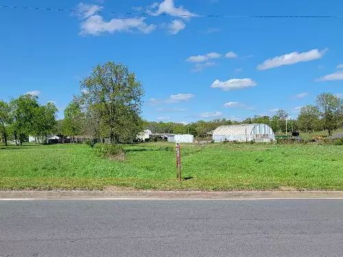 Highway 64, Shelbyville, TN  37160