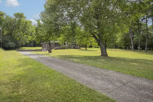 118 Bay Dr, Hendersonville, TN  37075