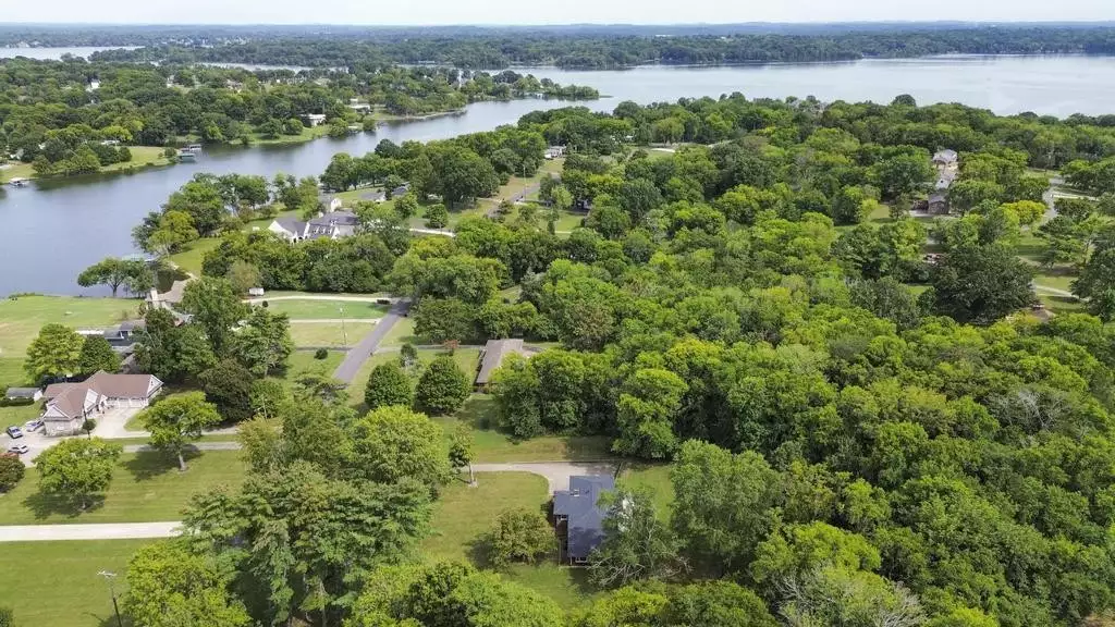 118 Bay Dr, Hendersonville, TN  37075