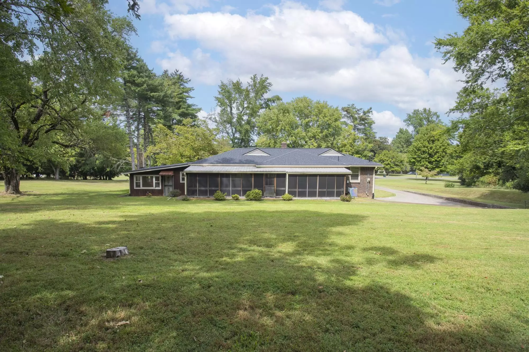 118 Bay Dr, Hendersonville, TN  37075