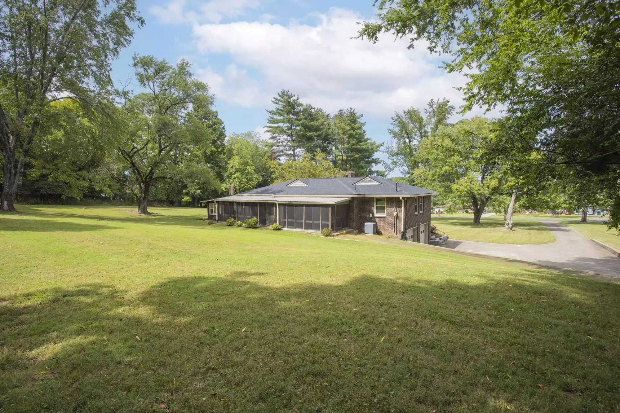 118 Bay Dr, Hendersonville, TN  37075