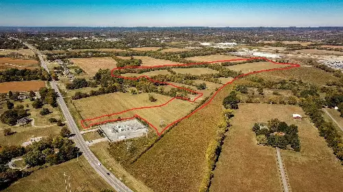 Hartsville Pike, Gallatin, TN  37066